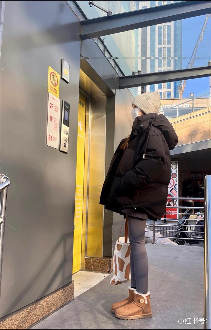 2025112816469510 180